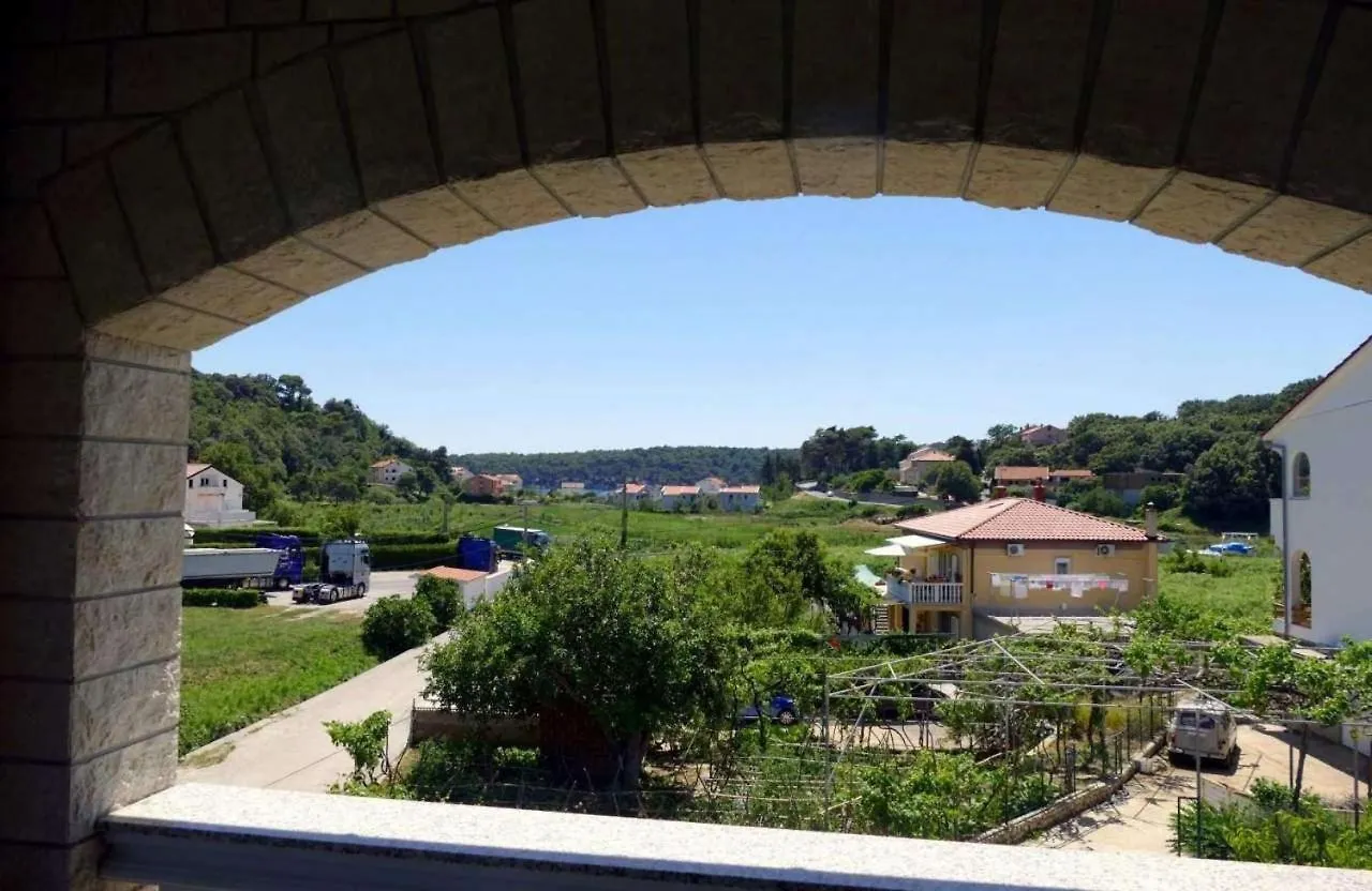 Apartments With A Parking Space Palit, Rab - 22562 Rab Town