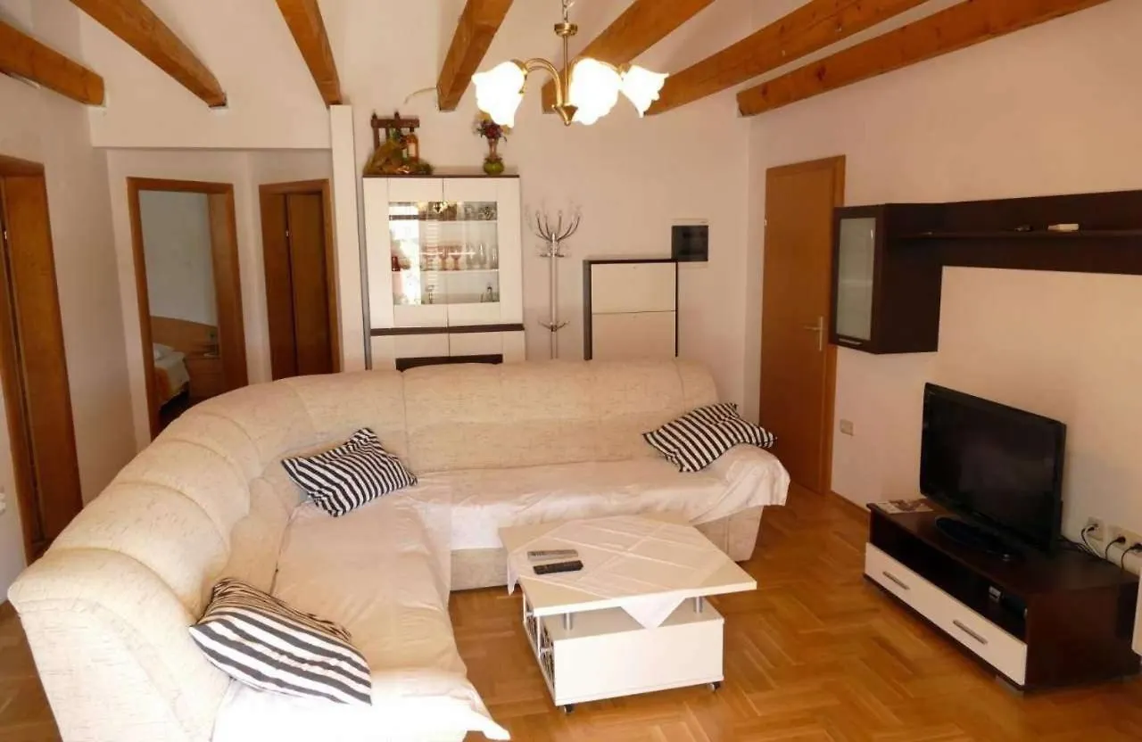 Apartments With A Parking Space Palit, Rab - 22562 Rab Town 0*,