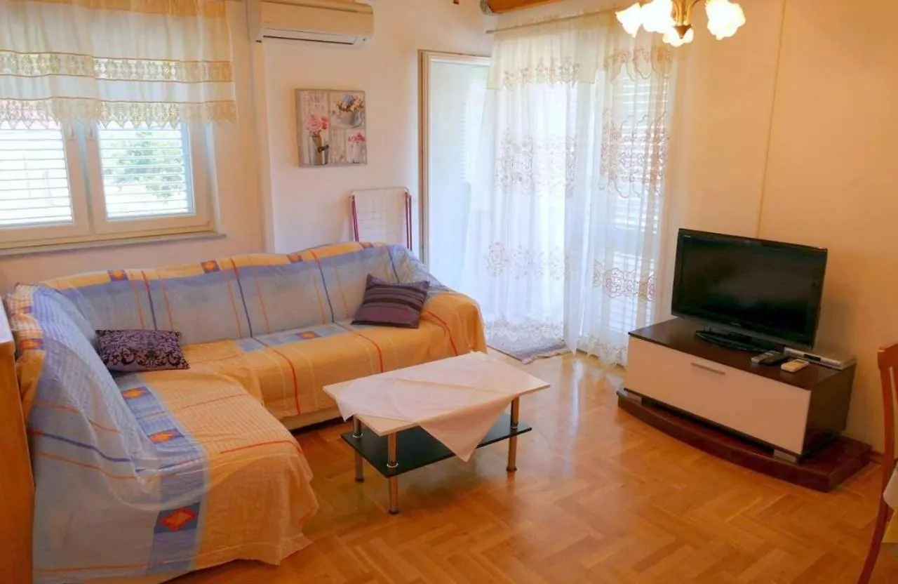Apartments With A Parking Space Palit, Rab - 22562 Rab Town