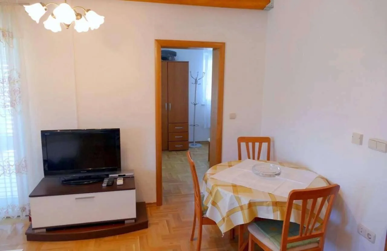 Apartments With A Parking Space Palit, Rab - 22562 Rab Town